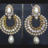 Imitation pearl earrings – elegant and stylish