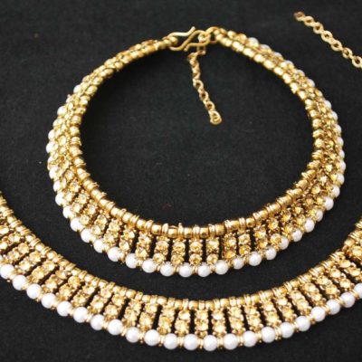 Imitation artificial golden stone studded anklets-1