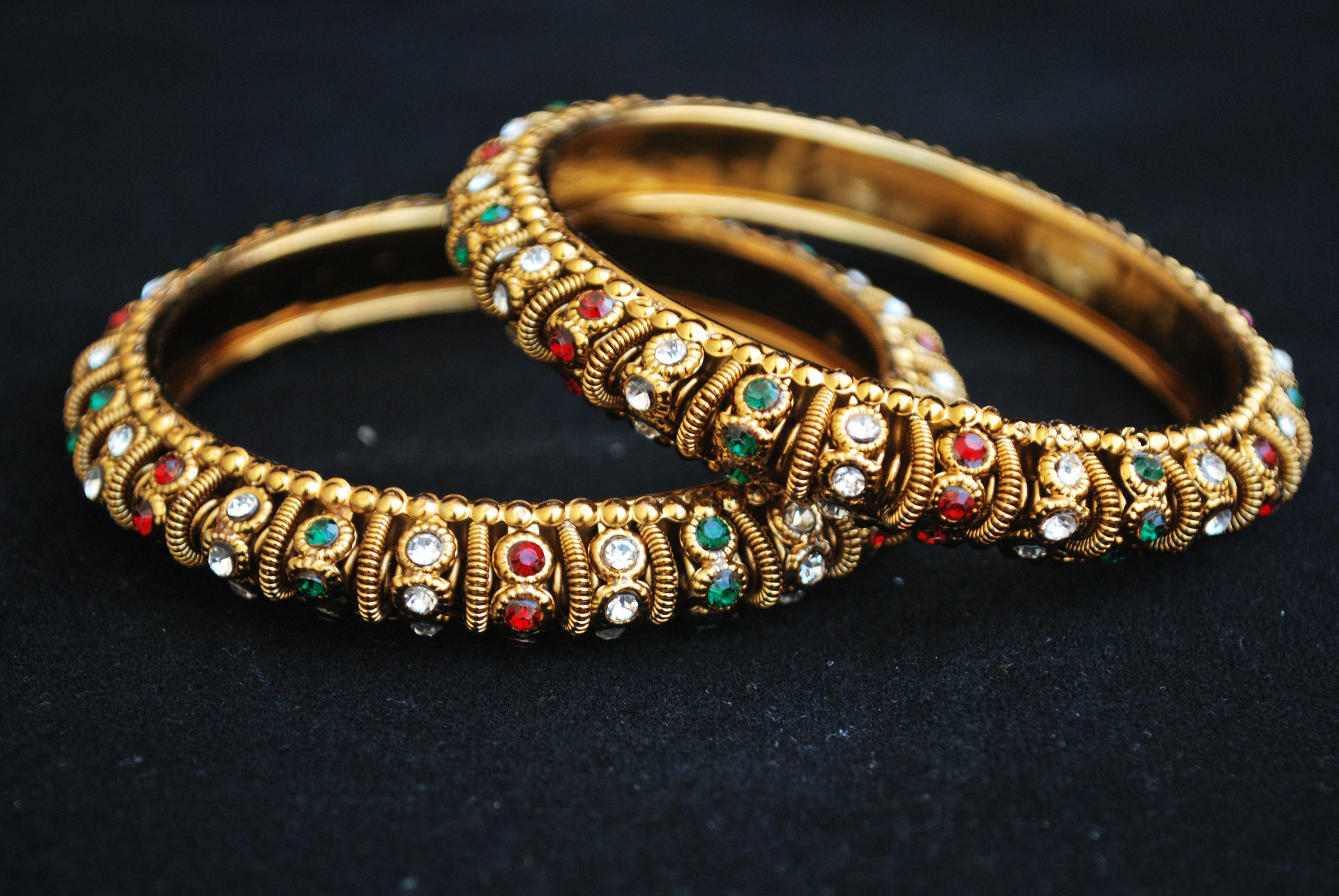 Luxury Gold Square Diamond Snake Bangle Bangles Egyptian For Women And Men Designer  Jewelry For Fashionable Parties, Christmas, Weddings, And Birthdays From  Premiumjewelrystore, $28.33 | DHgate.Com