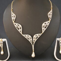 artificial fascinating ad necklace set