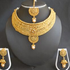 Imitation artificial handcrafted artificial choker necklace set in gold tone-2