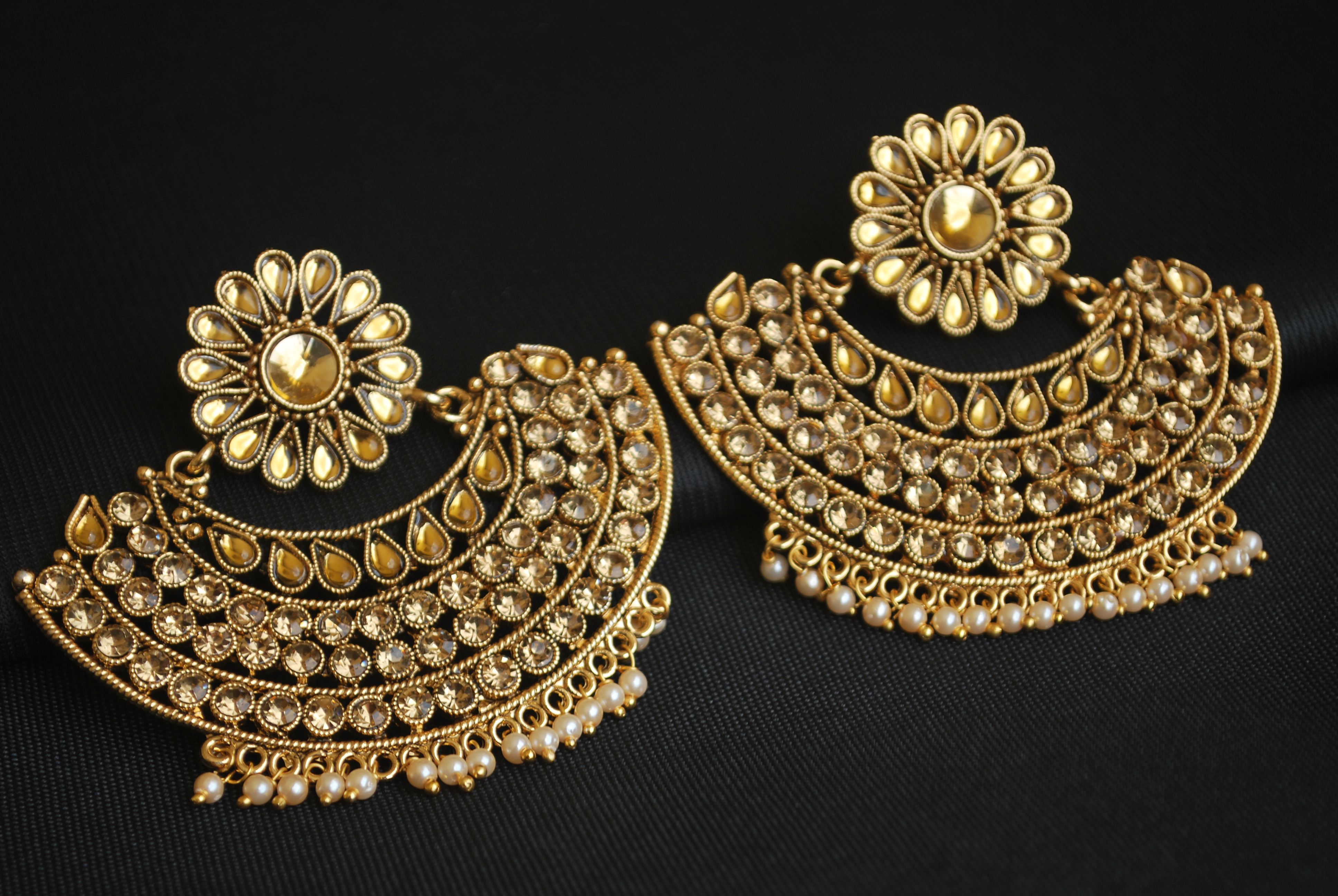 Earrings - Mirror Work - Indian Jewelry: Buy Artificial Designer Indian  Jewelry Online | Utsav Fashion