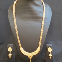 artificial gold tone studded necklace set with beaded chain-1