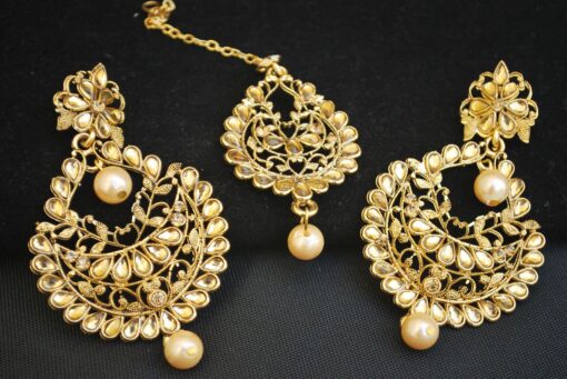 Imitaiton itation gold plated dangle & Drop earring with maang tikka set for women