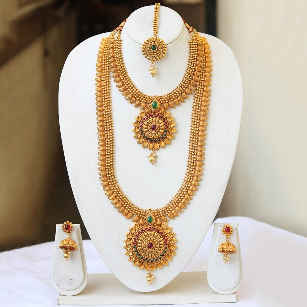 South Indian bridal jewellery set in copper in multicolour